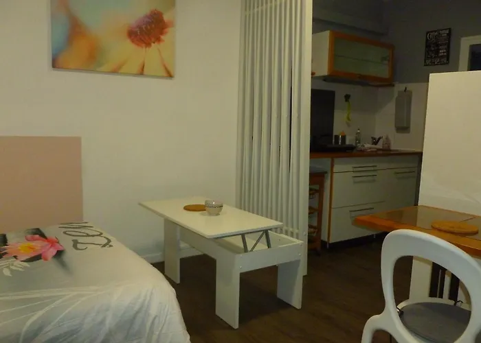 Beaublache Meubles Apartment